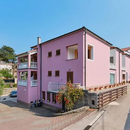 With A Parking Space Veli Losinj, Losinj - 21045 베리로신즈