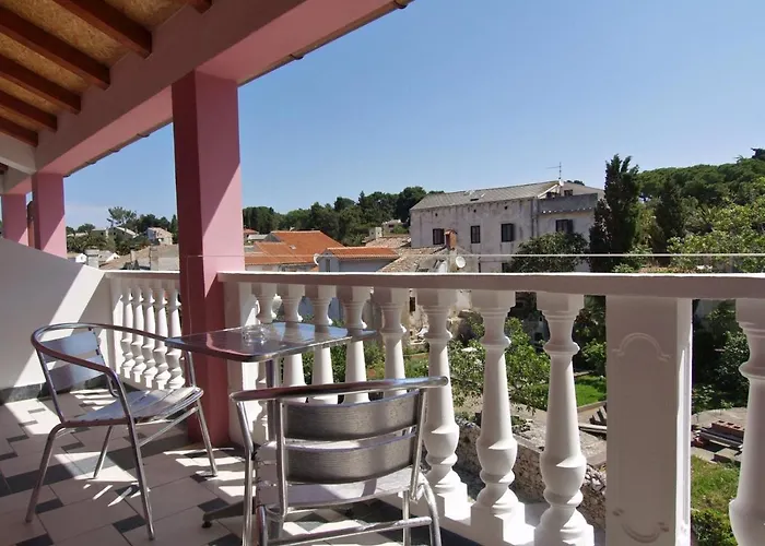 بيت ضيافة With A Parking Space Veli Losinj, Losinj - 21045 Veli Lošinj